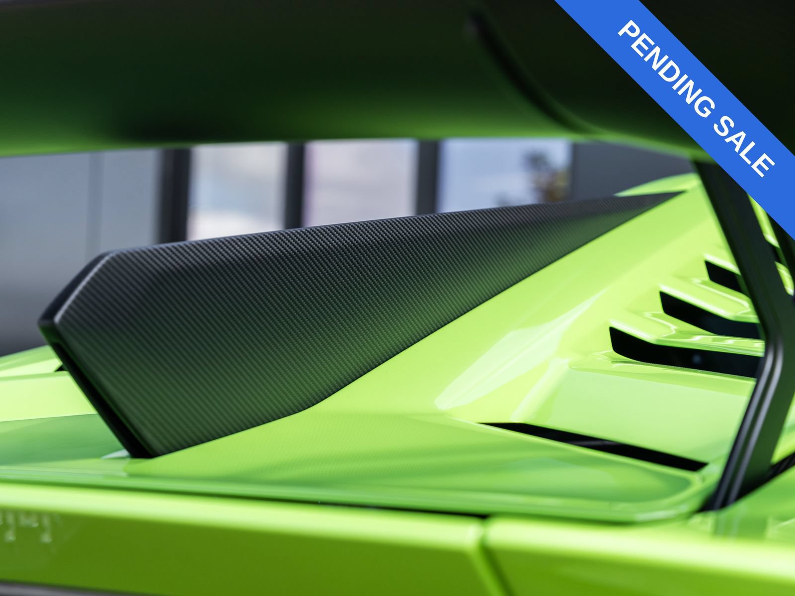 Used 2023 Lamborghini Huracan STO RWD image 23