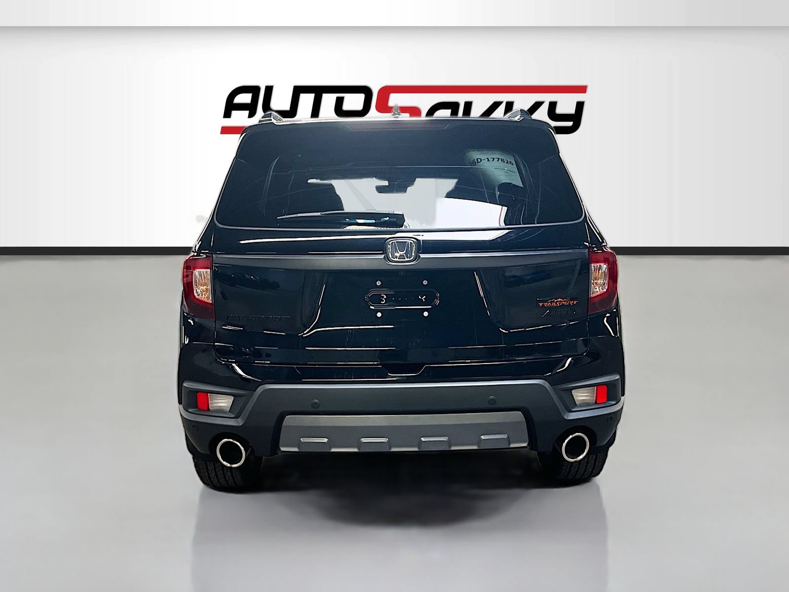 Used 2023 Honda Passport TrailSport image 6