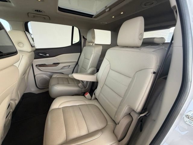 Used 2019 GMC Acadia Denali w/ Technology Package FWD image 30