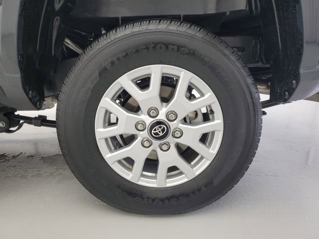 Used 2025 Toyota Tacoma SR AWD/4WD image 11