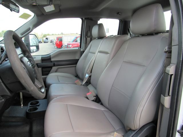 Used 2018 Ford F350 XL w/ Power Equipment Group image 17