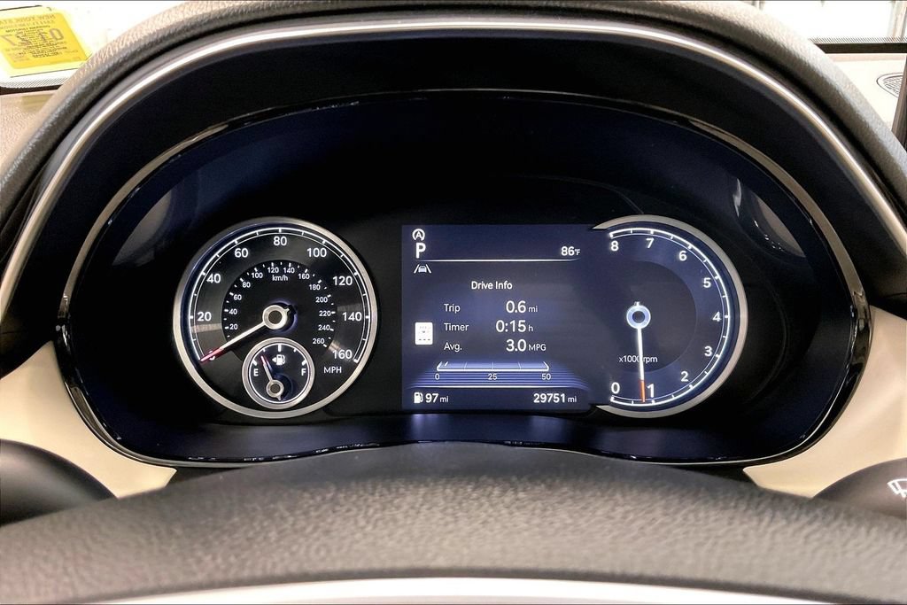 Used 2024 Genesis GV70 2.5T AWD/4WD image 14