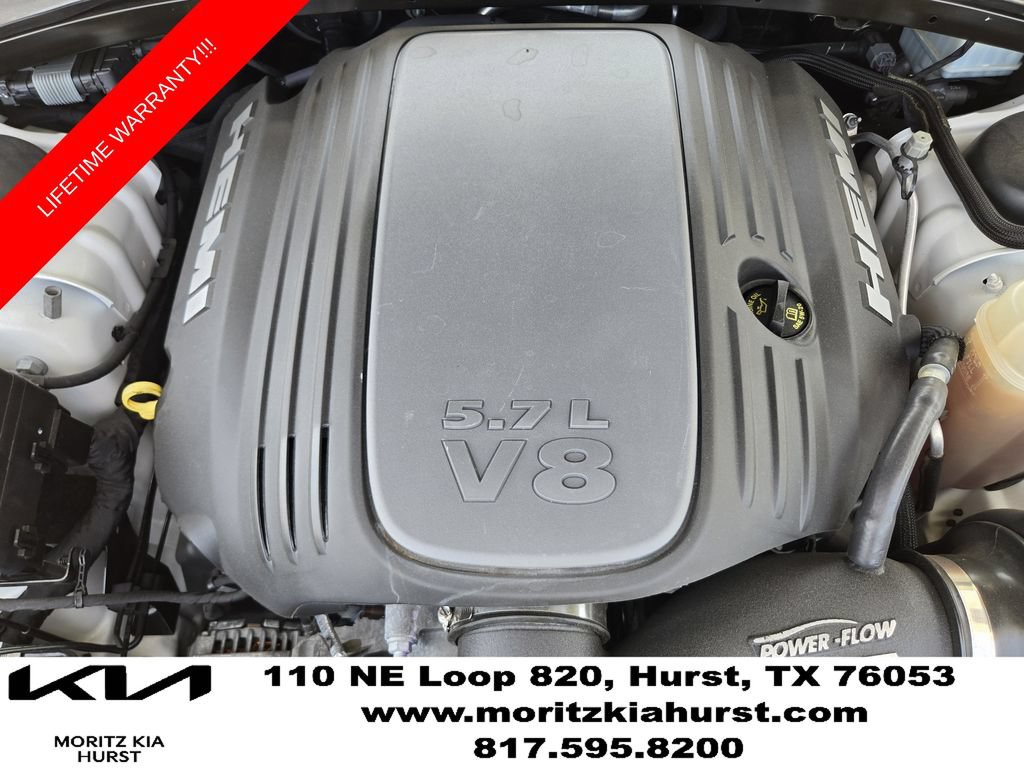 Used 2018 Chrysler 300 C w/ Sun, Sound & Nav Package RWD image 29