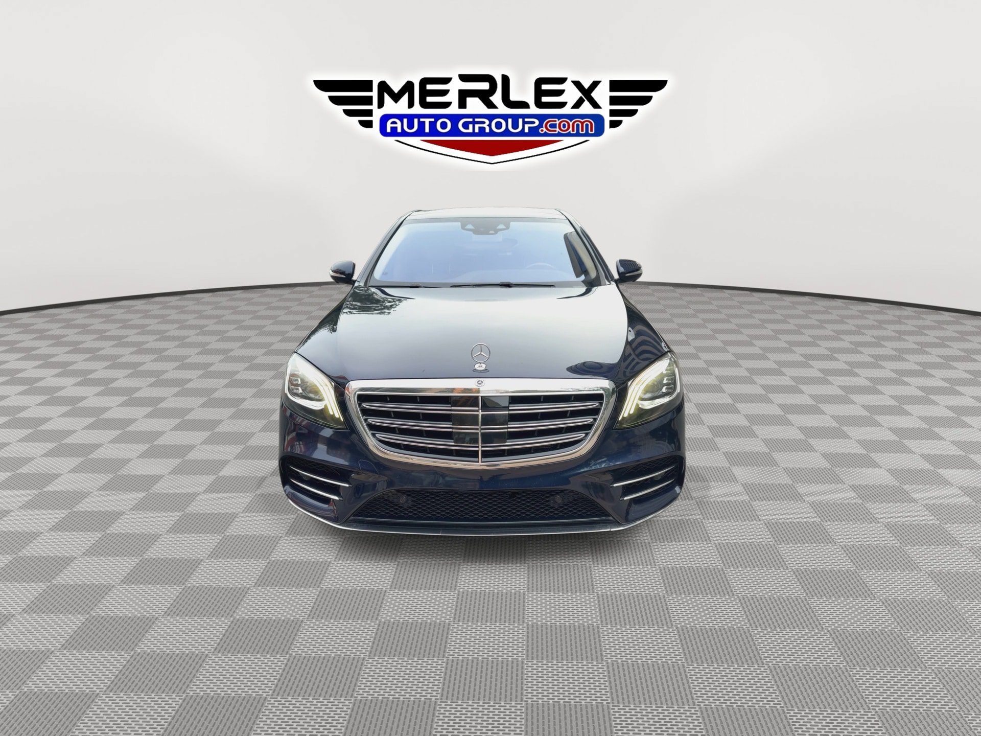 Used 2019 Mercedes-Benz S 560 Sedan image 3