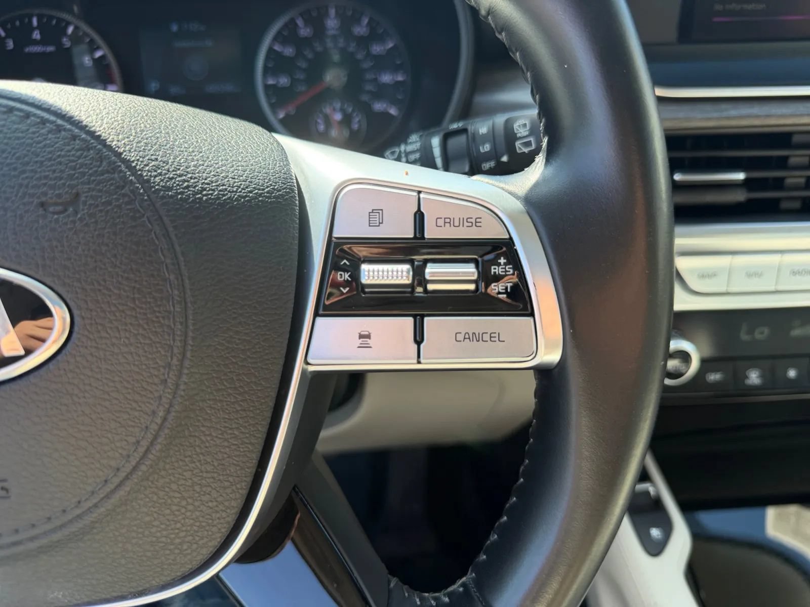 Used 2021 Kia Telluride EX w/ EX Premium Package FWD image 21
