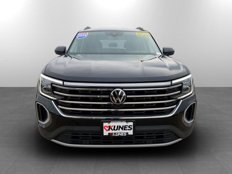Used 2024 Volkswagen Atlas SE image 4