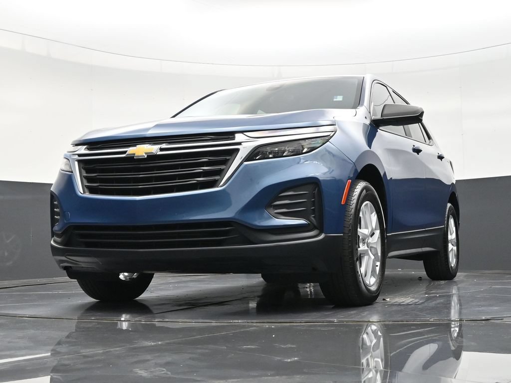 Used 2024 Chevrolet Equinox LS FWD image 28