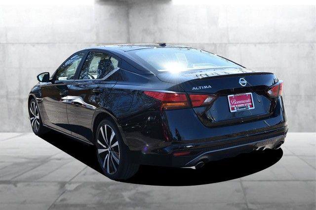 Used 2020 Nissan Altima 2.5 SR w/ Premium Package FWD image 7