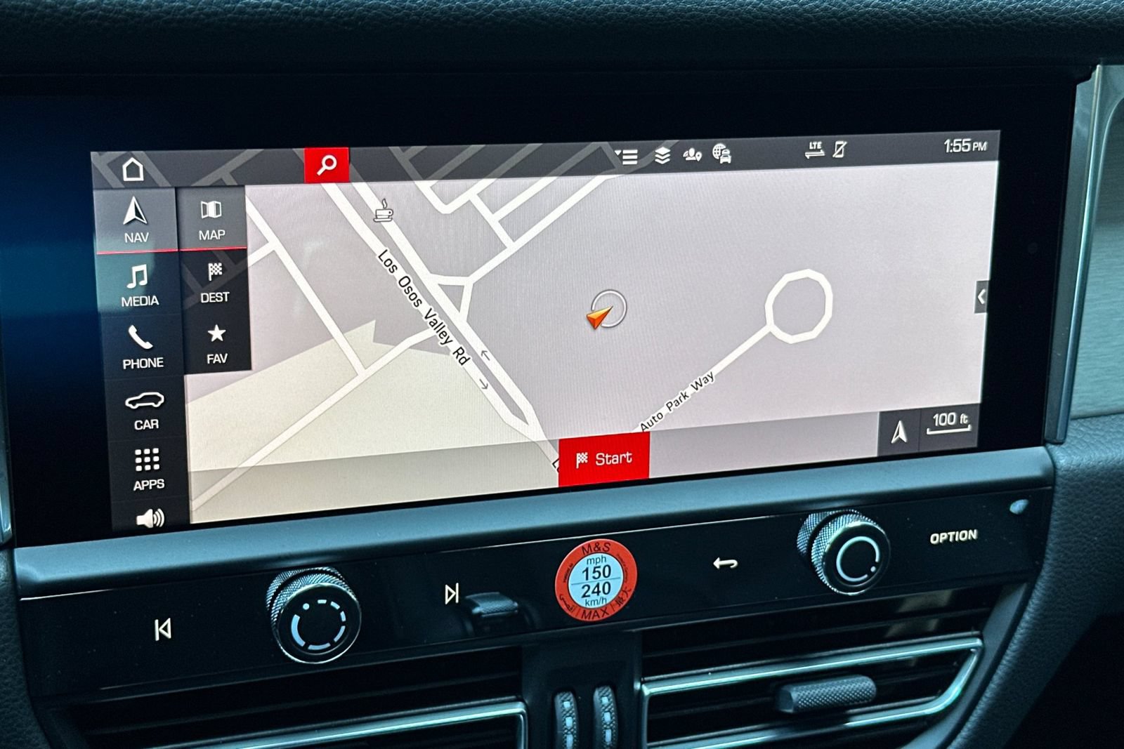 New 2026 Porsche Macan AWD/4WD image 36