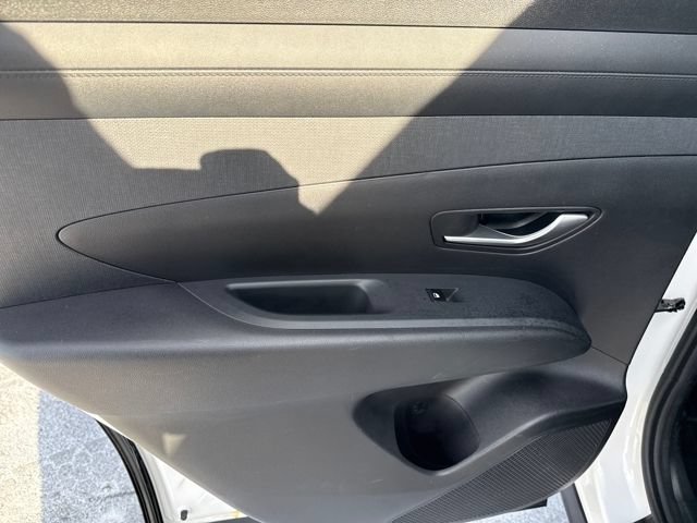 Certified 2025 Hyundai Tucson SEL AWD/4WD image 16