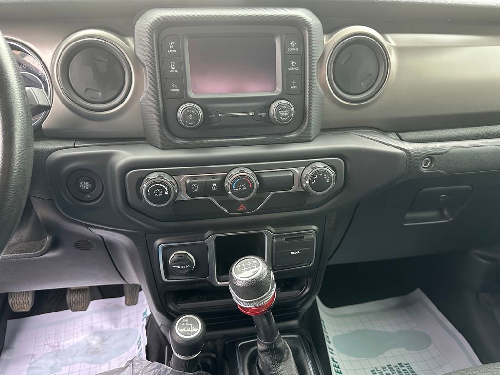 Used 2021 Jeep Gladiator Sport w/ Trailer Tow Package image 12