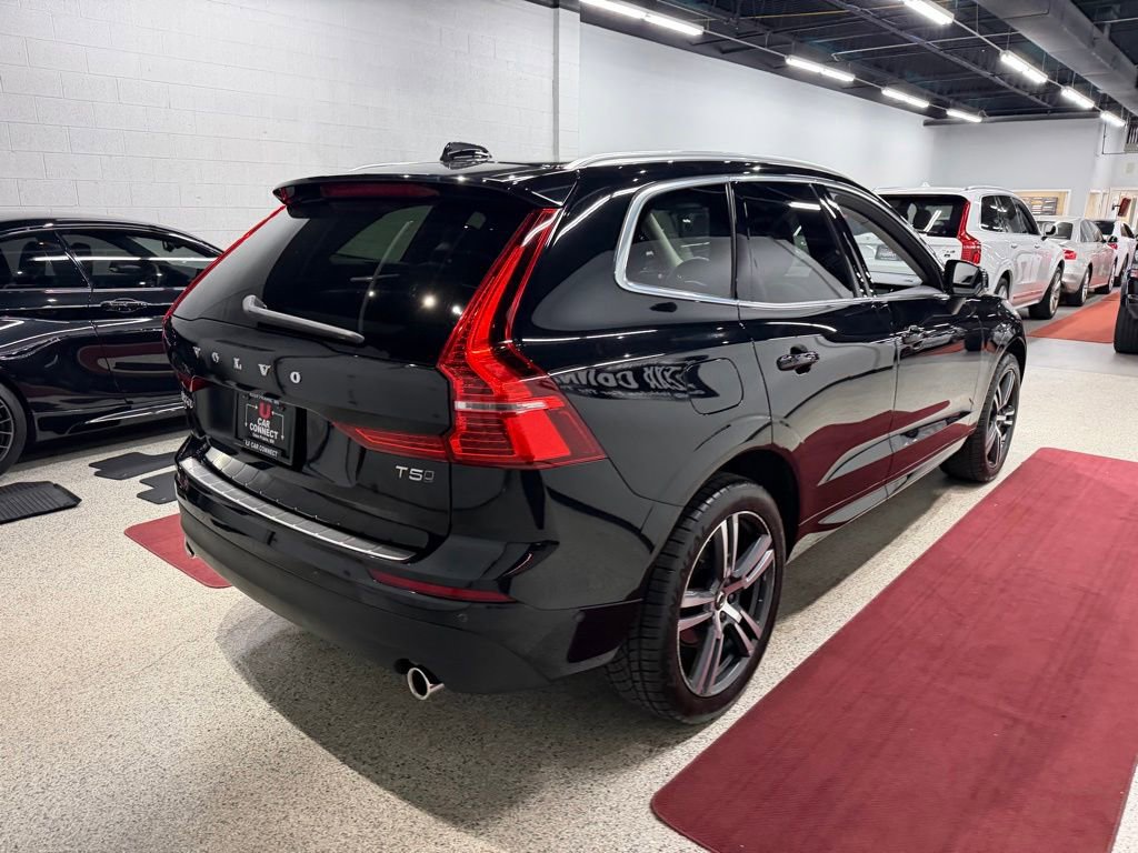 Used 2019 Volvo XC60 T5 Momentum w/ Multimedia Package AWD/4WD image 13