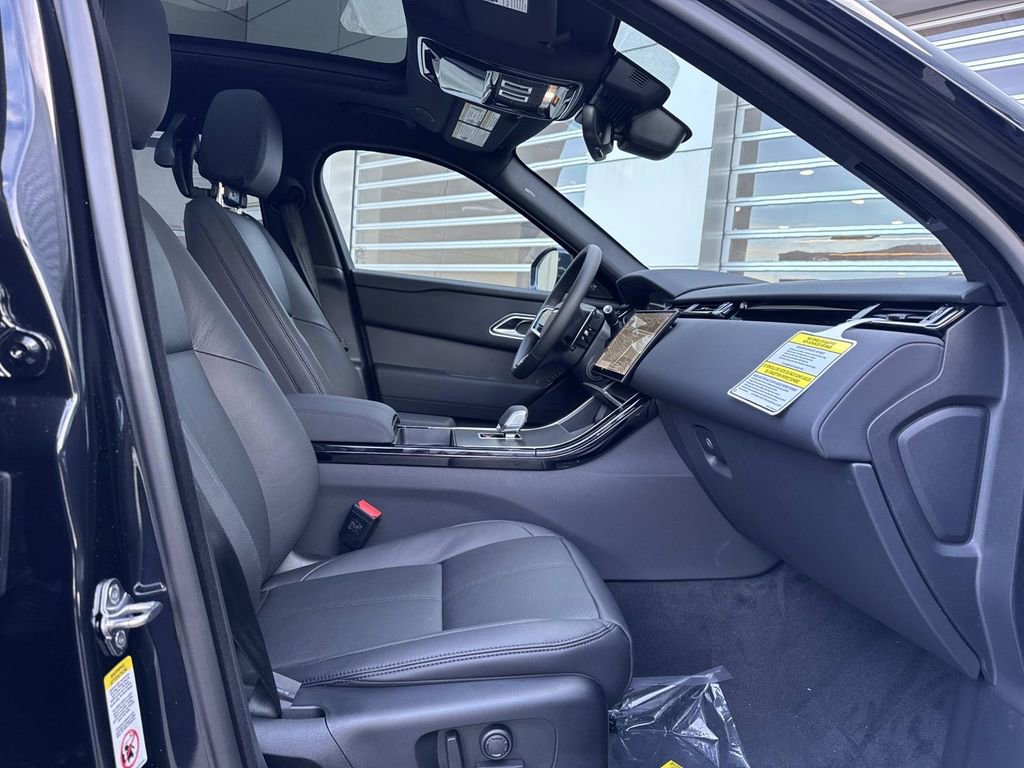 New 2026 Land Rover Range Rover Velar S image 9