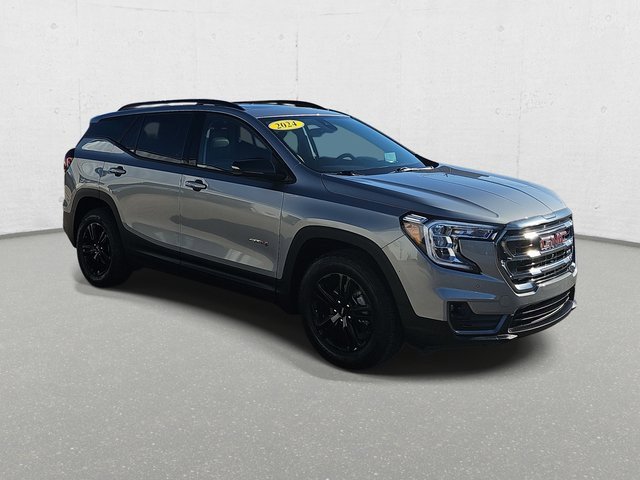 Used 2024 GMC Terrain AT4 w/ Tech Package image 3