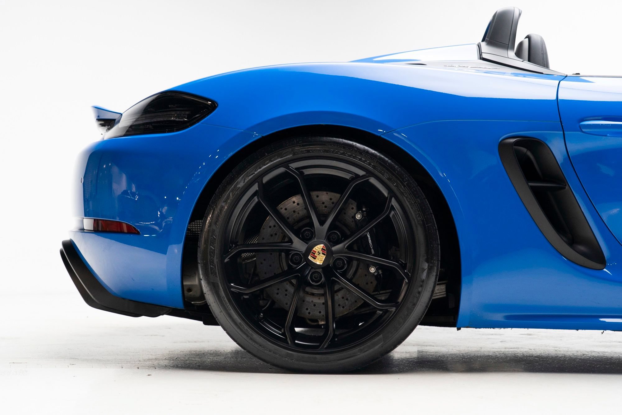 Used 2023 Porsche 718 Boxster Spyder w/ Light Design Package RWD image 46