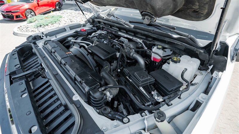 Used 2024 GMC Sierra 2500 AT4 AWD/4WD image 43