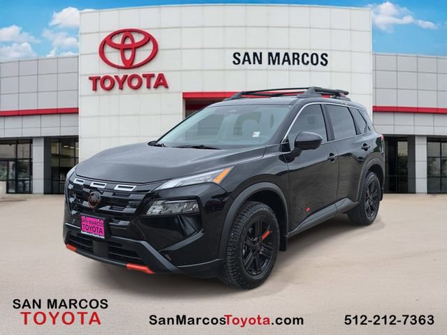 Used 2025 Nissan Rogue SV image 1