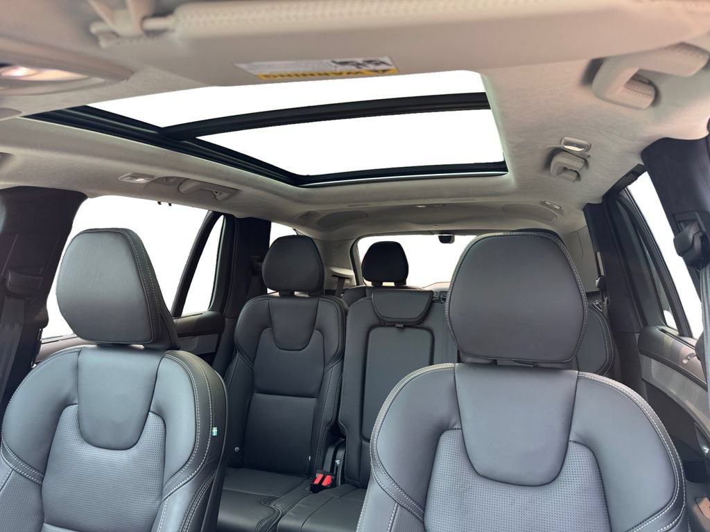 New 2026 Volvo XC90 B6 Ultra w/ Lounge Package AWD/4WD image 26