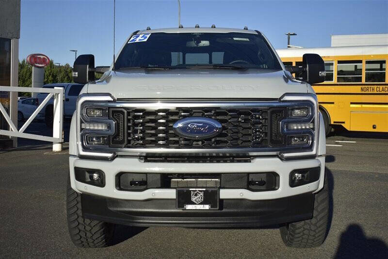Used 2025 Ford F450 Platinum w/ FX4 Off-Road Package image 8