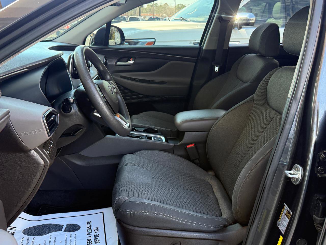 Used 2020 Hyundai Santa Fe SEL w/ Cargo Package image 10