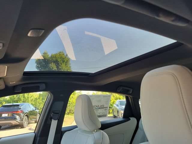 New 2026 Lexus ES 350h AWD image 31