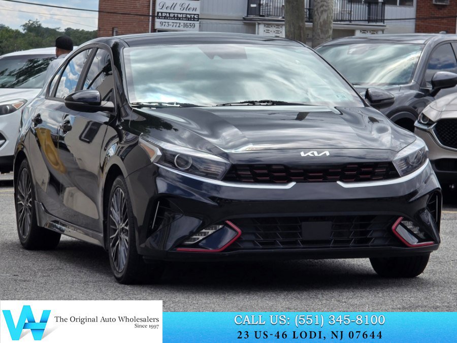 Used 2023 Kia Forte GT-Line w/ GT-Line Technology Package FWD image 1