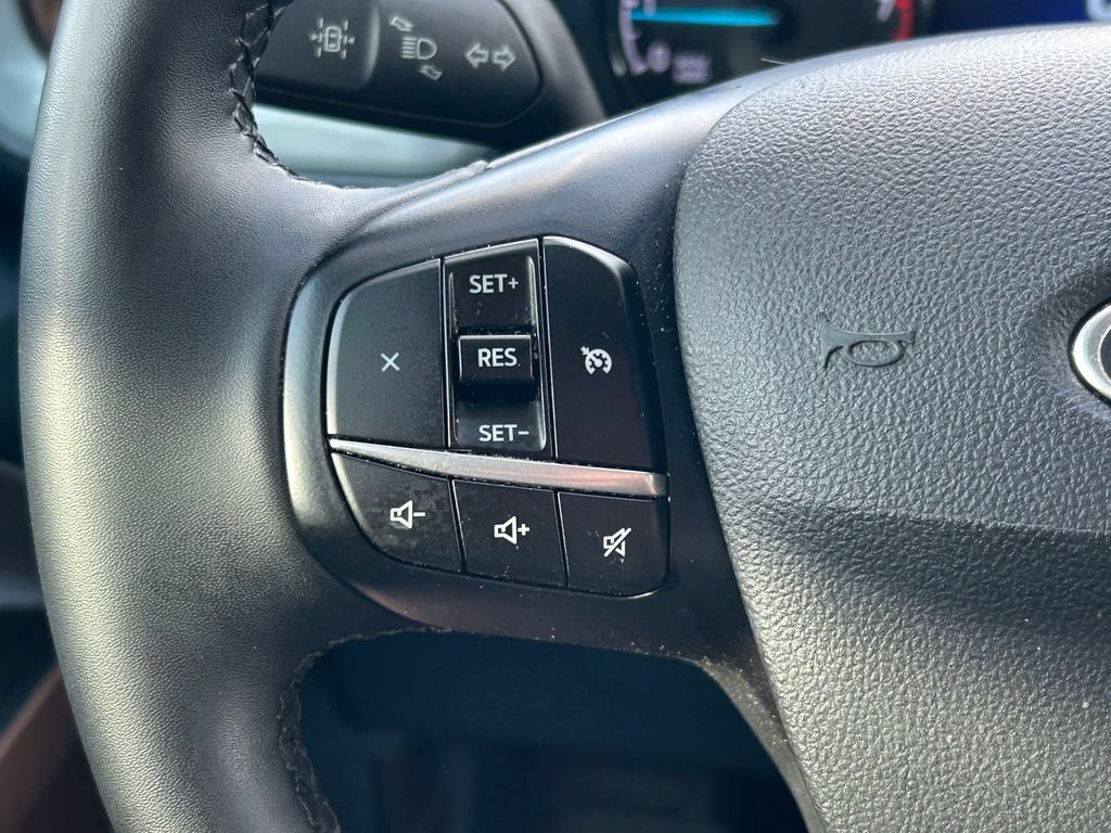 Used 2023 Ford Maverick Lariat w/ Lariat Luxury Package AWD/4WD image 34