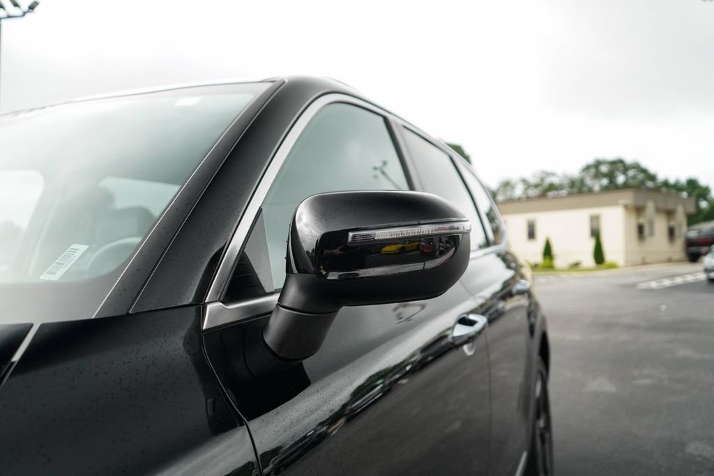 Used 2025 Kia Telluride S FWD image 25