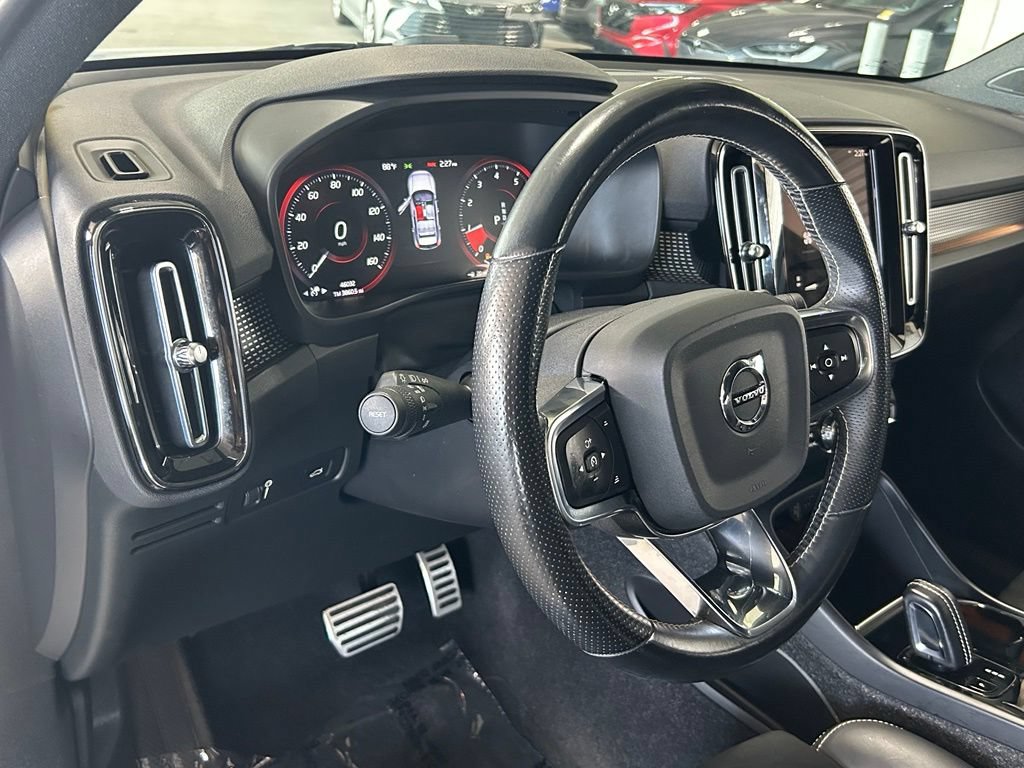 Used 2021 Volvo XC40 T5 R-Design w/ Advanced Package AWD/4WD image 20