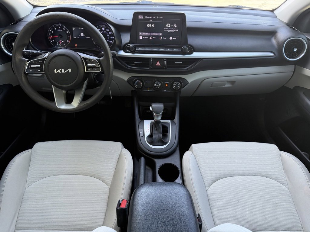 Used 2022 Kia Forte LXS image 13