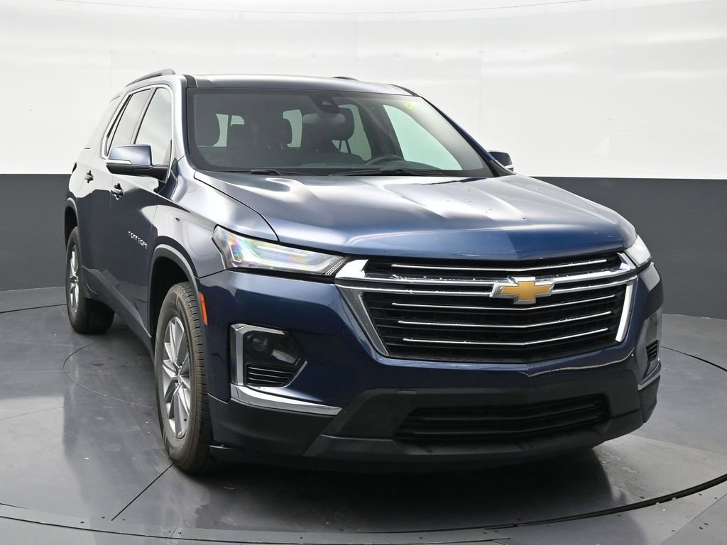 Used 2023 Chevrolet Traverse LT FWD image 7