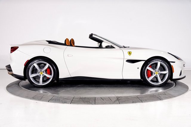 Used 2022 Ferrari Portofino M image 11