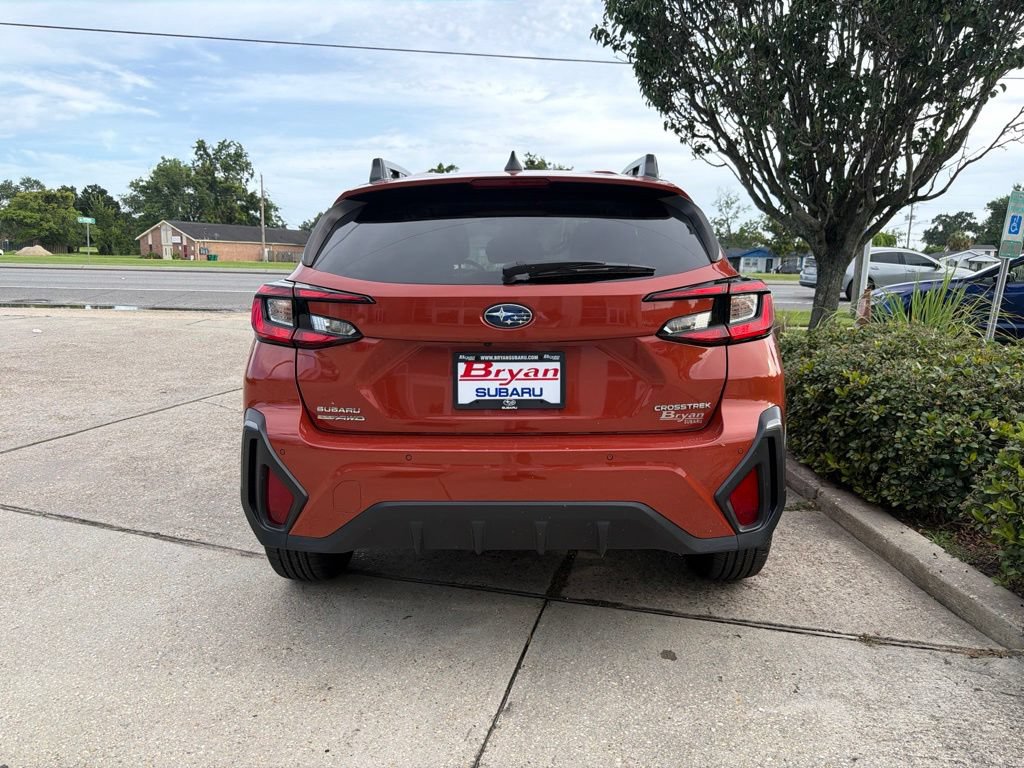 Used 2024 Subaru Crosstrek 2.5i Limited AWD/4WD image 5
