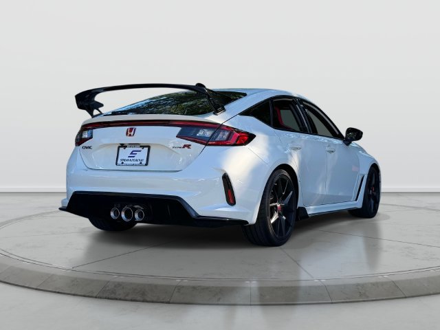 Used 2023 Honda Civic Type R image 7
