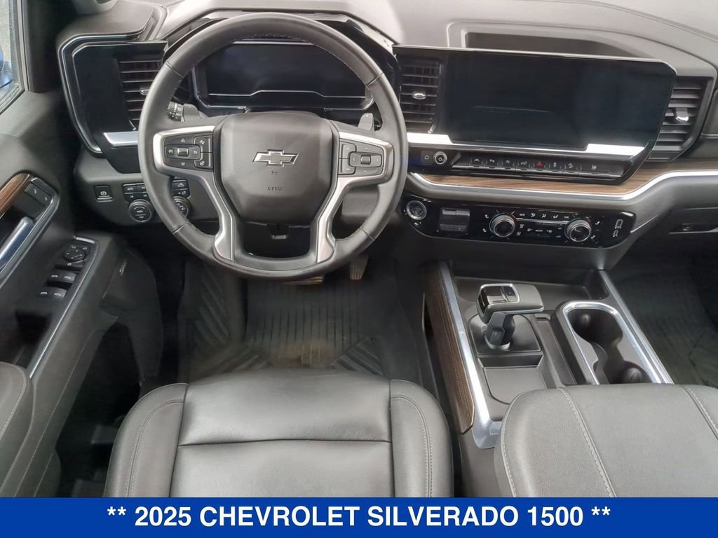 Used 2025 Chevrolet Silverado 1500 LT Trail Boss w/ LT Trail Boss Premium Package AWD/4WD image 19