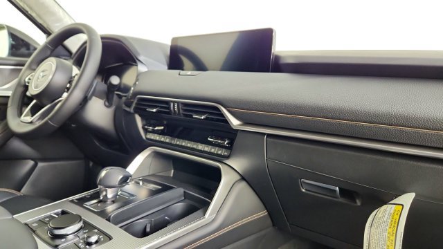 New 2026 MAZDA CX-90 Plug-In Hybrid w/Premium Sport AWD/4WD image 37