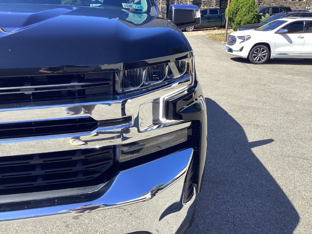 Used 2021 Chevrolet Silverado 1500 LT AWD/4WD image 31