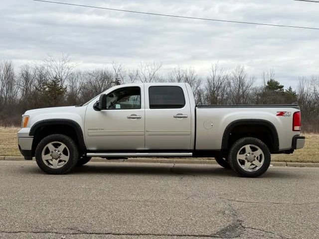 Used 2014 GMC Sierra 2500 SLE w/ HD SLE Premium Package image 22