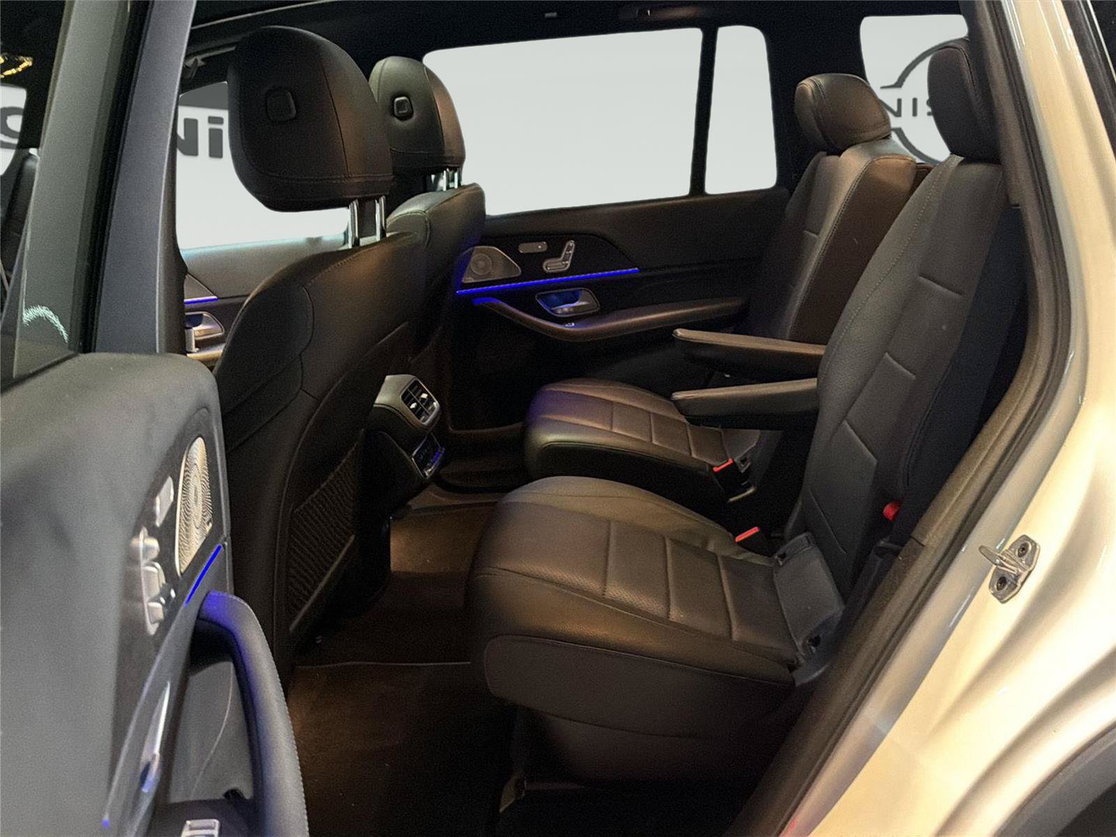 Used 2022 Mercedes-Benz GLS 450 4MATIC image 31
