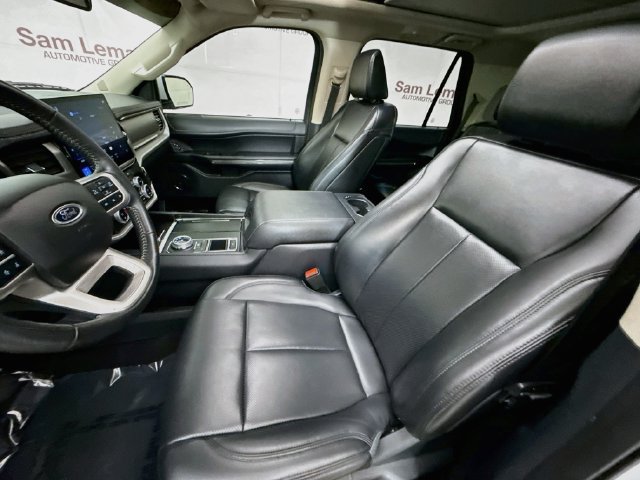 Used 2024 Ford Expedition XLT RWD image 21