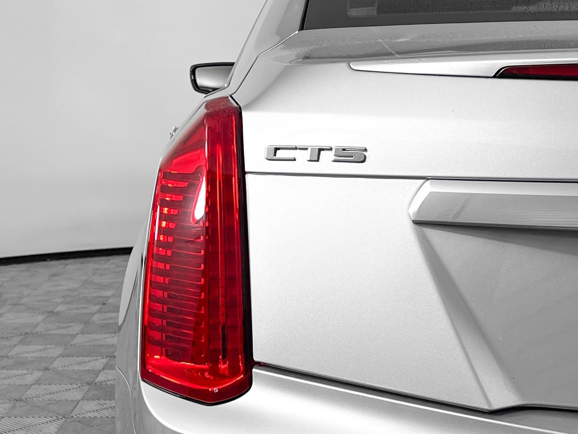 Used 2019 Cadillac CTS Sedan w/ Seating Package image 13