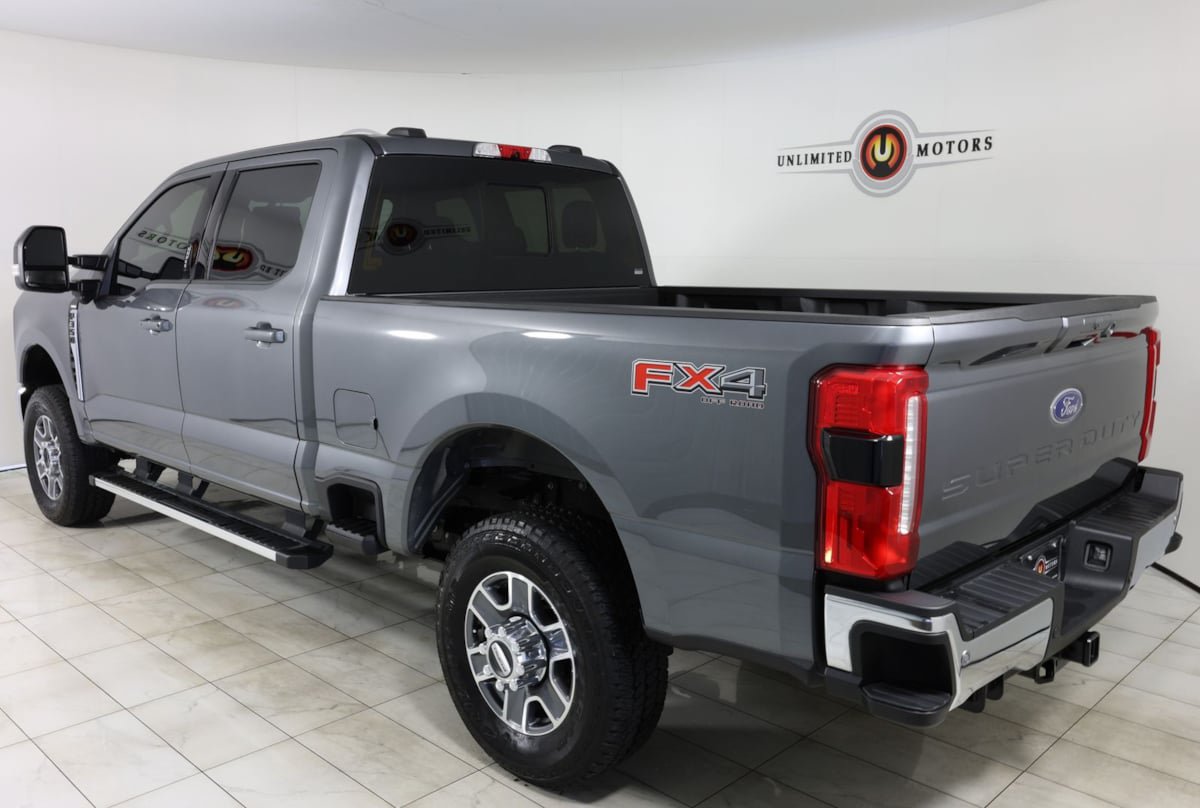 Used 2026 Ford F350 Lariat AWD/4WD image 4