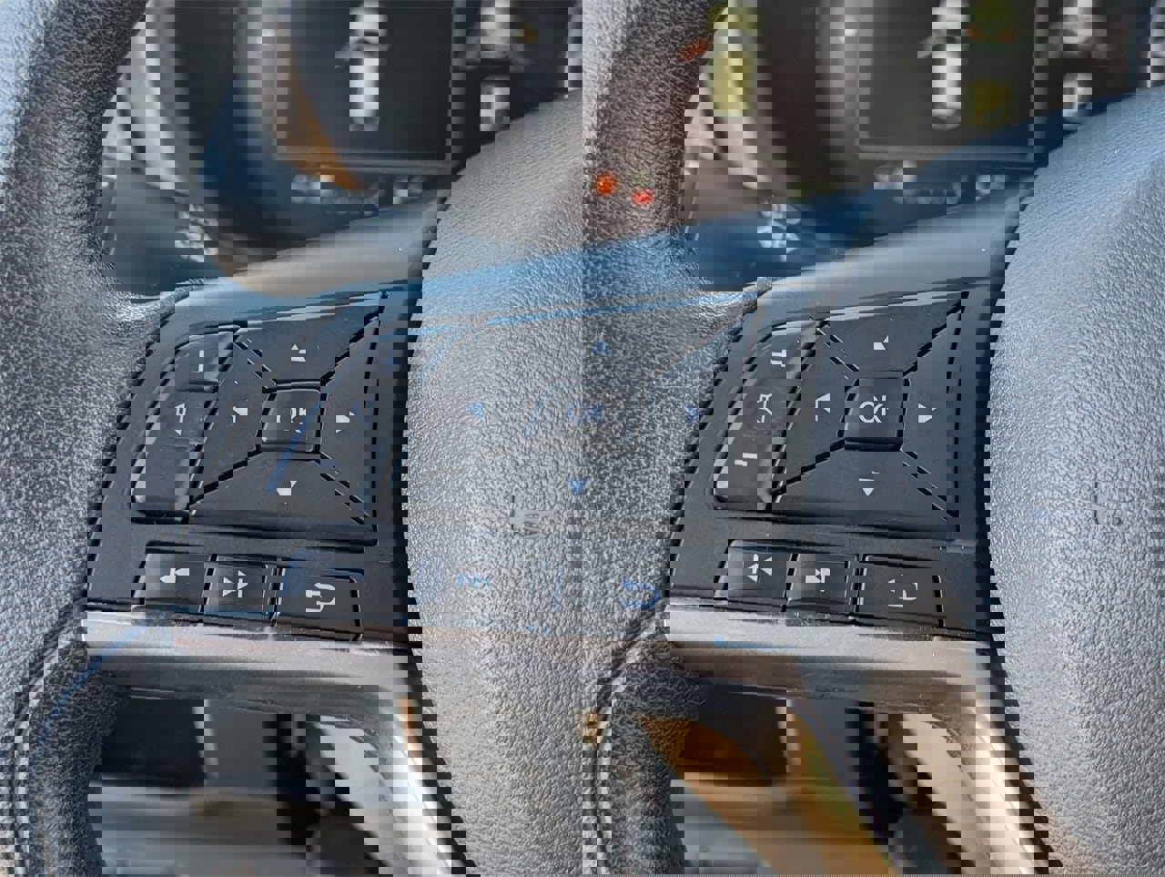 Certified 2023 Nissan Kicks SV image 20