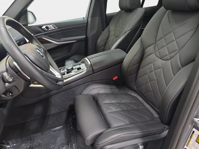 Used 2024 BMW X5 xDrive40i w/ Premium Package AWD/4WD image 13