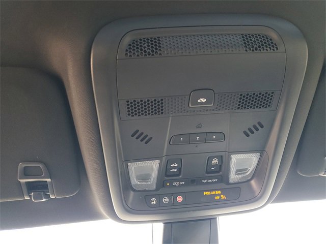 Certified 2023 Cadillac XT6 Sport w/ Technology Package image 18