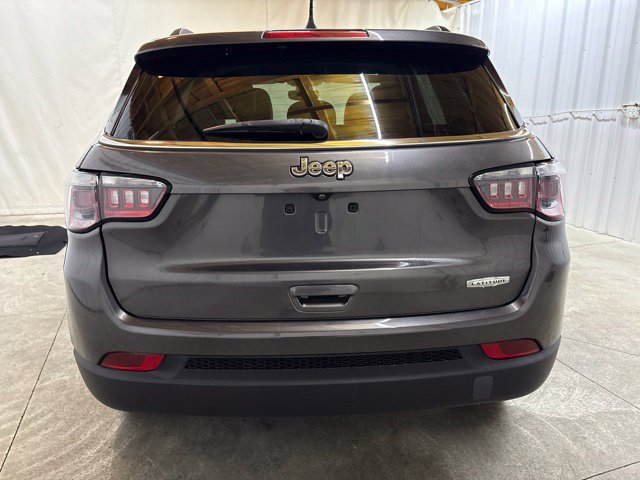 Used 2021 Jeep Compass Latitude w/ Convenience Group FWD image 6