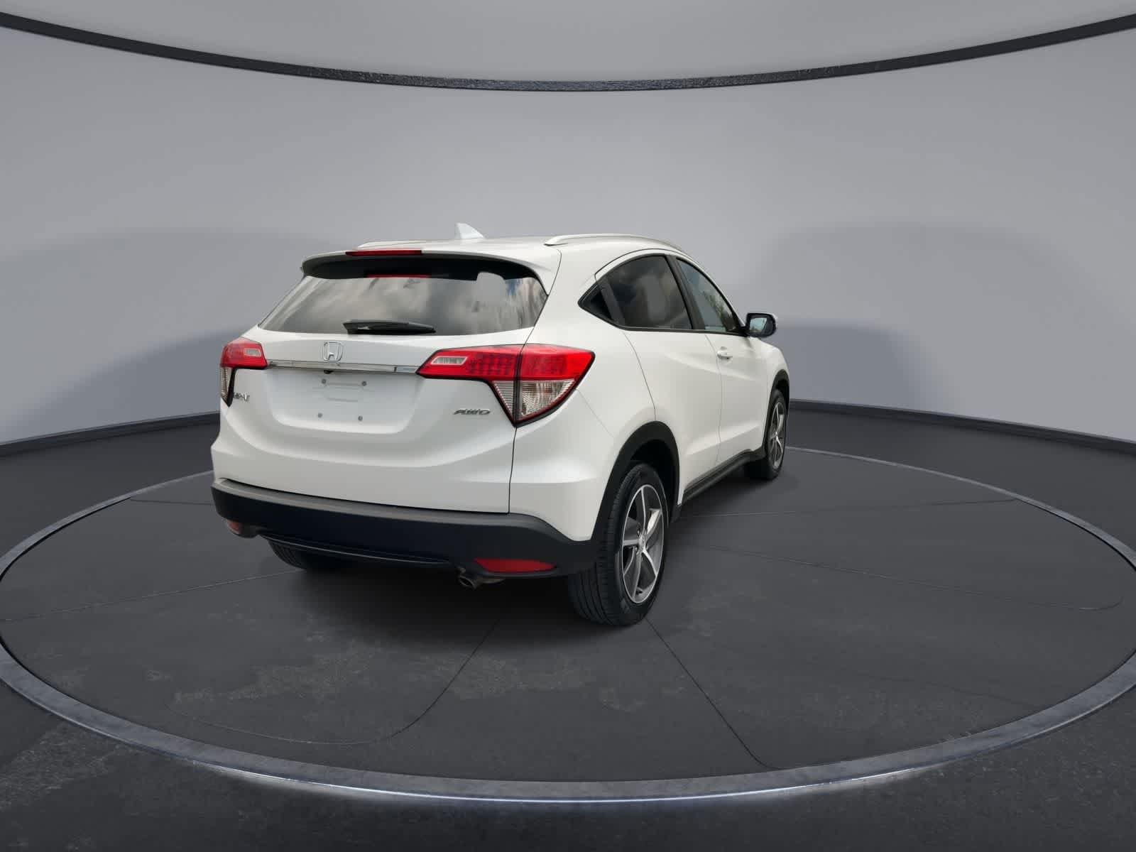 Used 2021 Honda HR-V EX image 7