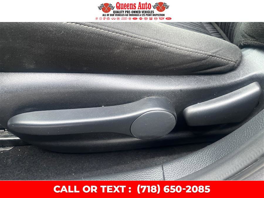 Used 2019 Nissan Sentra SV w/ Special Edition Package FWD image 22