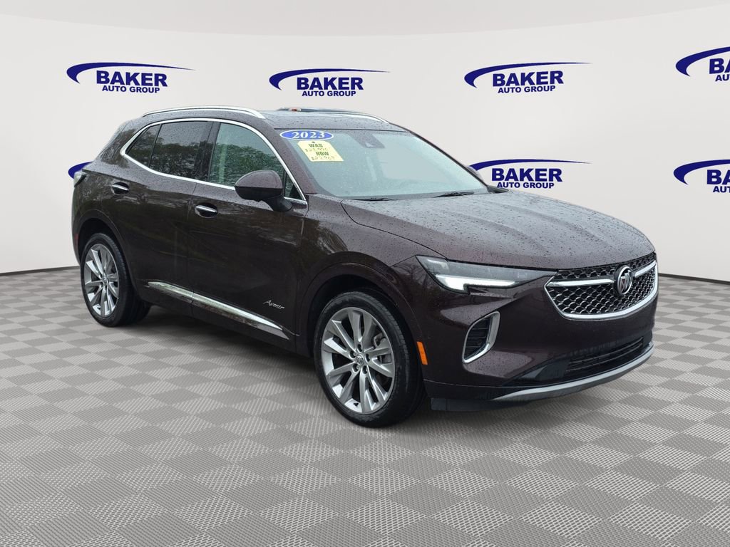 Used 2023 Buick Envision Avenir AWD/4WD image 3