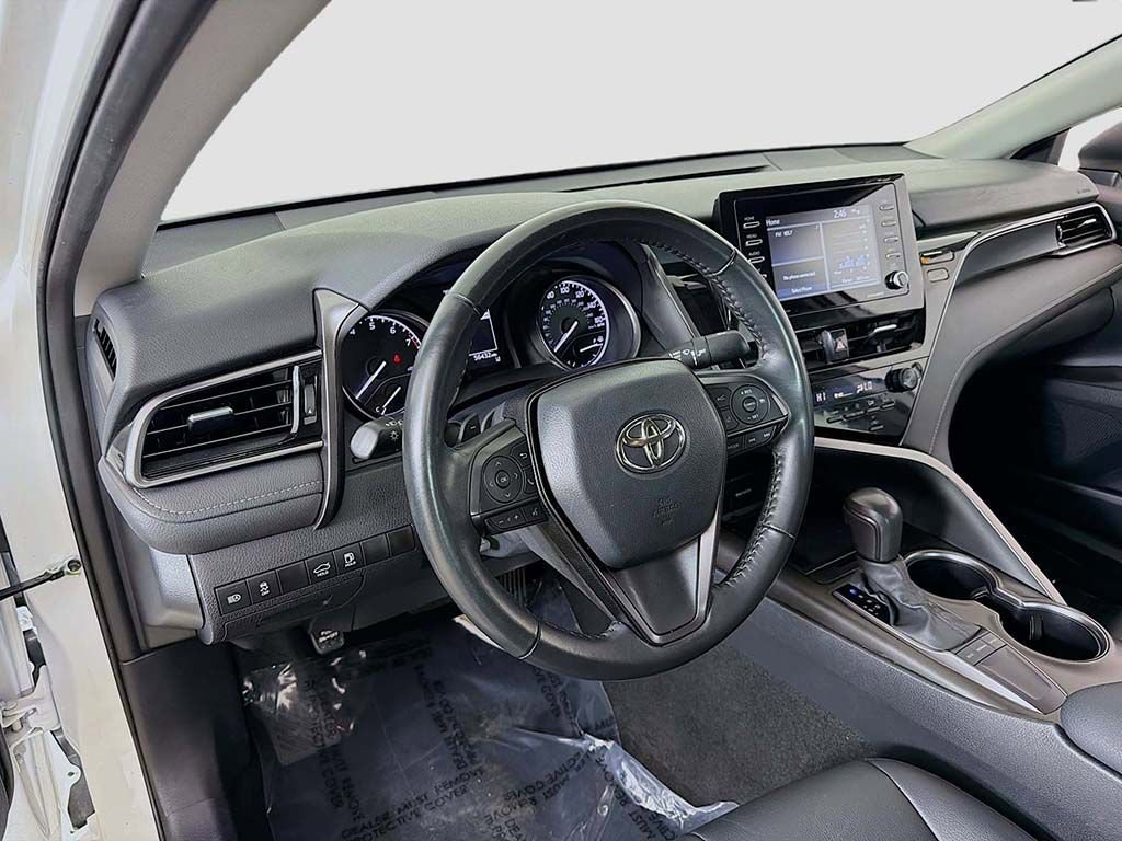 Used 2024 Toyota Camry SE FWD image 15